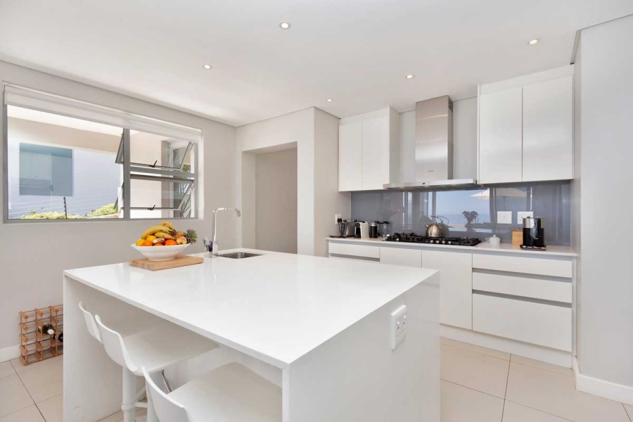 To Let 5 Bedroom Property for Rent in Camps Bay Western Cape